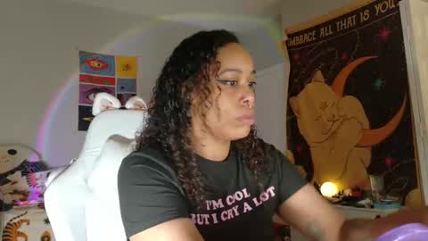 Snapshot of haileysquirts chatting on February 10, 9:47 am  Hailey  online show from February 10, 9:47 am