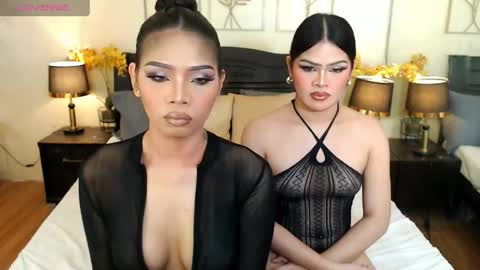 YOUR SIDECHIC HAILEY online show from April 23, 12:29 pm