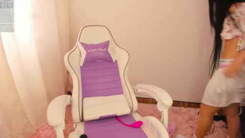 Hana Garcia online show from September 15, 7:43 pm