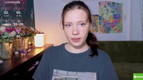 hanahwoods online show from April 25, 2:58 am