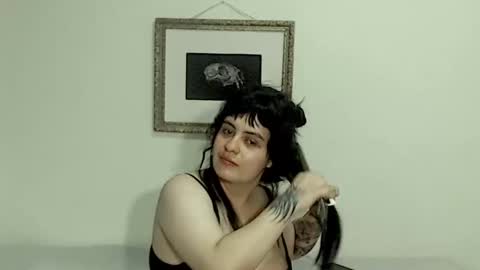 JUANA online show from October 29, 1:04 pm