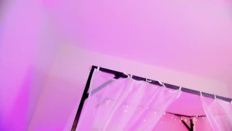 hanna  online show from February 3, 6:40 am