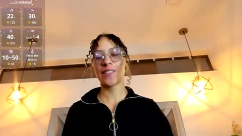 Snapshot of hanna_corne chatting on October 20, 1:47 pm HANNA online show from October 20, 1:47 pm