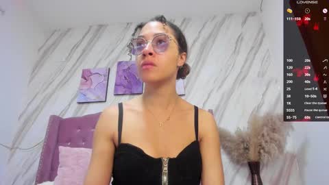 Snapshot of hanna_corne chatting on December 20, 11:43 am HANNA online show from December 20, 11:43 am