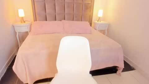  im Hanna online show from October 21, 1:37 pm