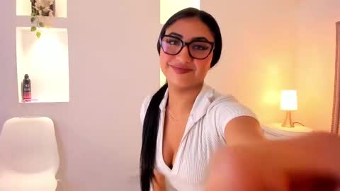 Snapshot of hanna_fost chatting on October 2, 2:55 pm im Hanna online show from October 2, 2:55 pm