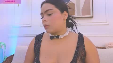 HANNA SOFIA online show from April 22, 10:01 am