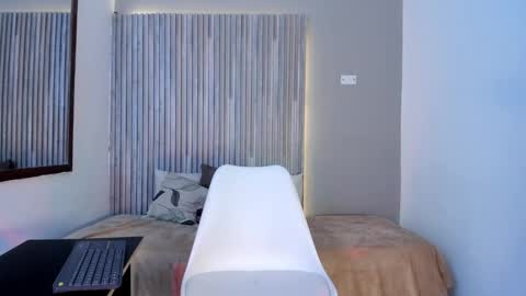 Akane Tendo online show from January 9, 4:52 am