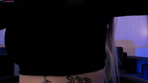 Snapshot of hannaconnor_ chatting on February 25, 8:42 pm Hanna Connor online show from February 25, 8:42 pm