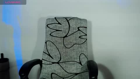 hannah kiim online show from December 17, 11:09 pm