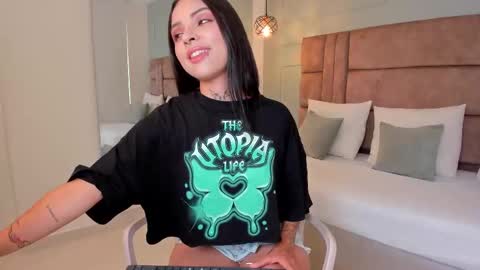 Hannah Milton online show from September 11, 9:48 pm