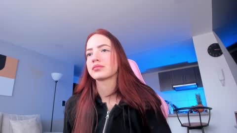 Snapshot of hannah_xoxo_ chatting on January 29, 8:14 pm Hannah online show from January 29, 8:14 pm