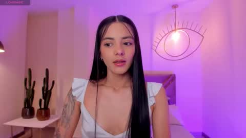 Snapshot of hannahjamesx chatting on October 3, 6:57 pm HANNAH J online show from October 3, 6:57 pm