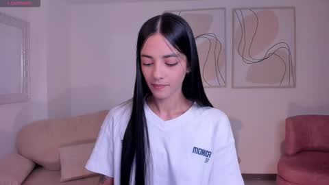 Snapshot of hannahjamesx chatting on October 5, 4:56 pm HANNAH J online show from October 5, 4:56 pm