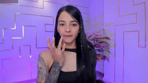 Snapshot of hannahjamesx chatting on September 10, 5:57 pm HANNAH J online show from September 10, 5:57 pm