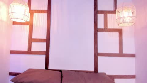 hannahmonttgomery  Help me reach 100 Hands up online show from September 8, 5:23 pm