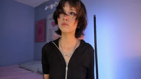 Hannah online show from April 27, 12:24 pm