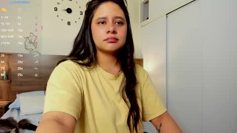 taylor live   online show from April 9, 4:48 am