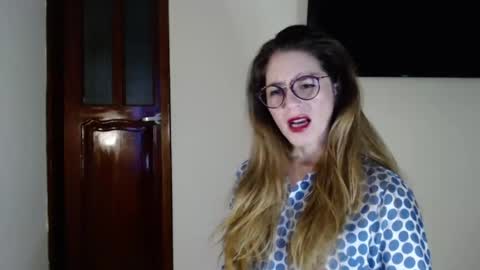 hanny_333 online show from January 19, 11:12 am