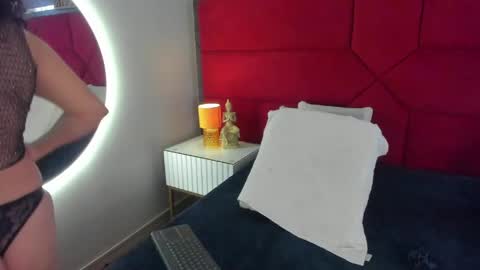 Hanny  online show from April 23, 12:29 pm