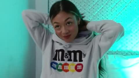 Anto online show from April 24, 2:53 pm