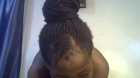 happy_kienyeji online show from December 17, 8:46 pm