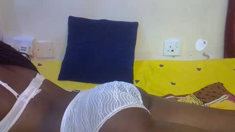 happy_kienyeji online show from December 2, 7:16 pm