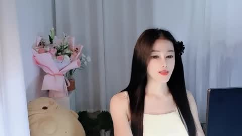 Daisy online show from April 24, 3:15 pm