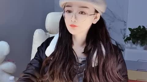 Daisy online show from December 19, 2:13 pm