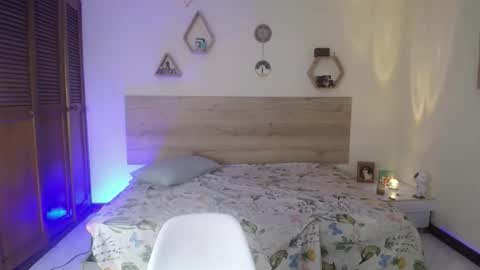 harknite online show from April 26, 8:17 pm