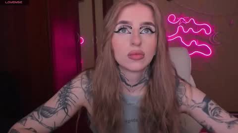 Snapshot of harley_kimm chatting on March 12, 5:46 am Julia online show from March 12, 5:46 am