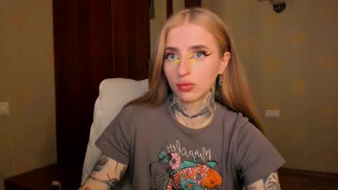 Snapshot of harley_kimm chatting on October 9, 5:55 am Julia online show from October 9, 5:55 am