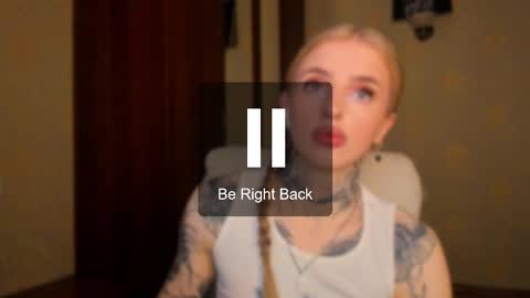 Snapshot of harley_kimm chatting on October 17, 5:54 am Julia online show from October 17, 5:54 am