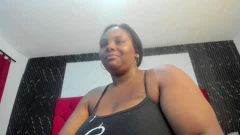 Snapshot of harleyevaans chatting on December 4, 12:14 pm Harley Evaans online show from December 4, 12:14 pm