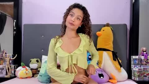 Harmony Hill online show from March 8, 10:45 pm