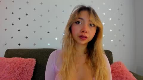 Sophia Blossom online show from March 4, 10:27 pm