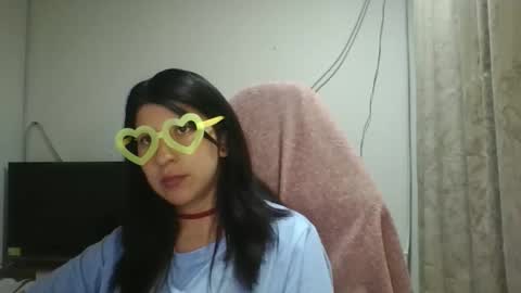 lady online show from April 16, 1:50 am