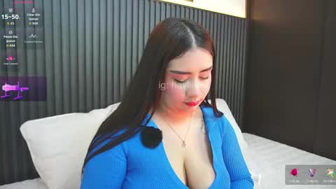 haylie  See you tonight at 8pm Colombia time online show from April 23, 5:37 am