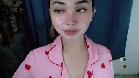 haylee online show from December 5, 2:55 am