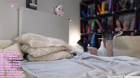 Haylee online show from November 26, 10:05 am