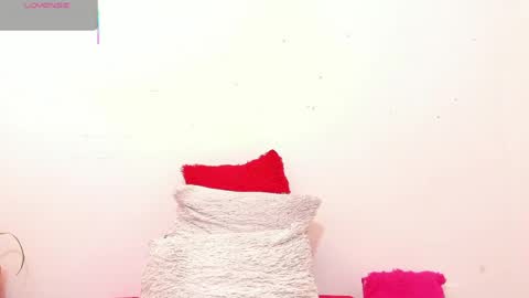 hazel online show from April 26, 1:42 pm