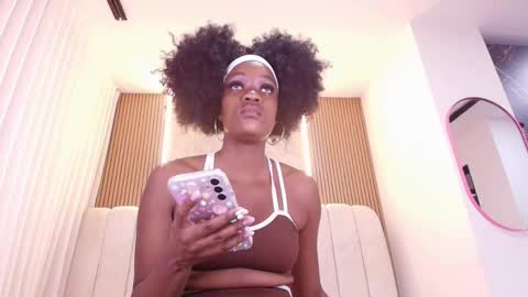 kataleya online show from April 27, 7:22 pm