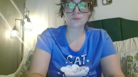 Hazel online show from April 1, 11:13 pm