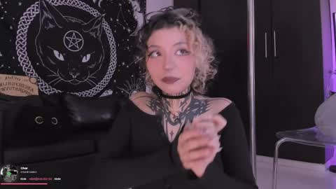 Hazell Witch online show from April 30, 5:07 pm