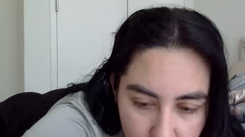 heatwavee online show from December 4, 6:06 pm