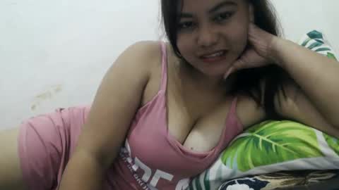 Snapshot of heavenlyeyes69 chatting on September 10, 1:16 am heavenlyeyes69 online show from September 10, 1:16 am