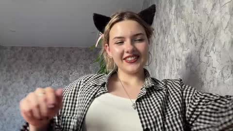 Nessie online show from May 14, 2:34 pm