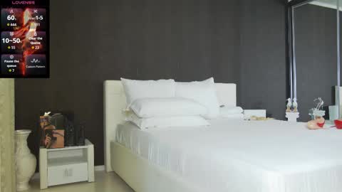 Helen online show from September 15, 1:19 pm