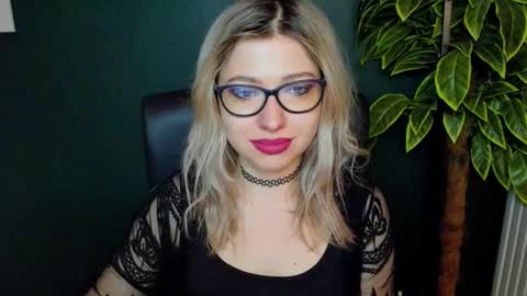 Heidi online show from December 2, 5:42 am