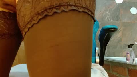 Heidy online show from April 25, 1:41 pm